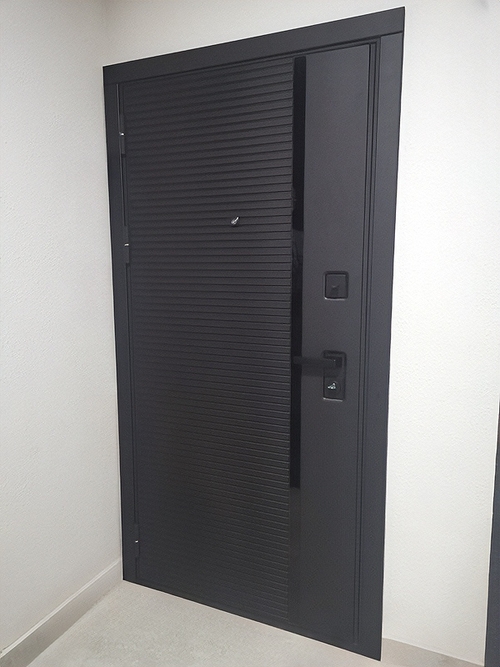 Дверь в квартиру