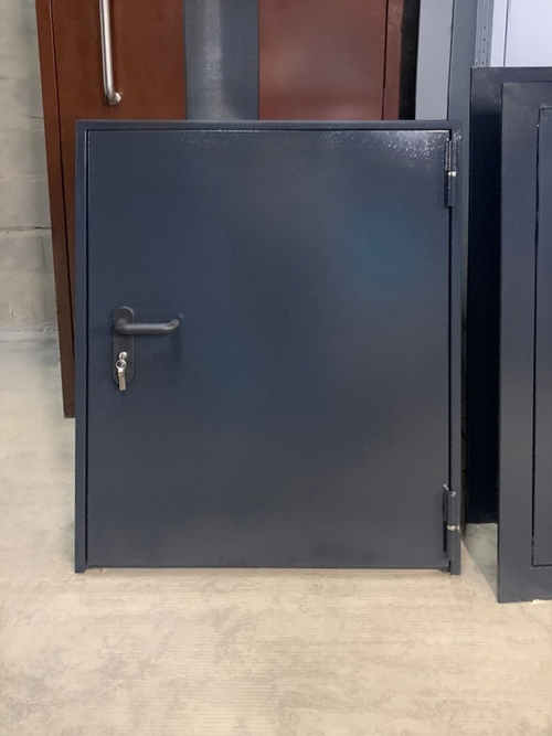 Огнестойкий металлический люк